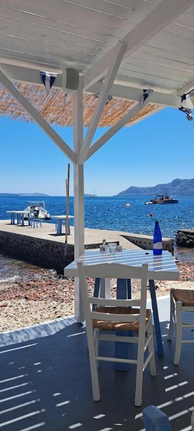 Chalaris Armeni Villa Oía Exteriör bild